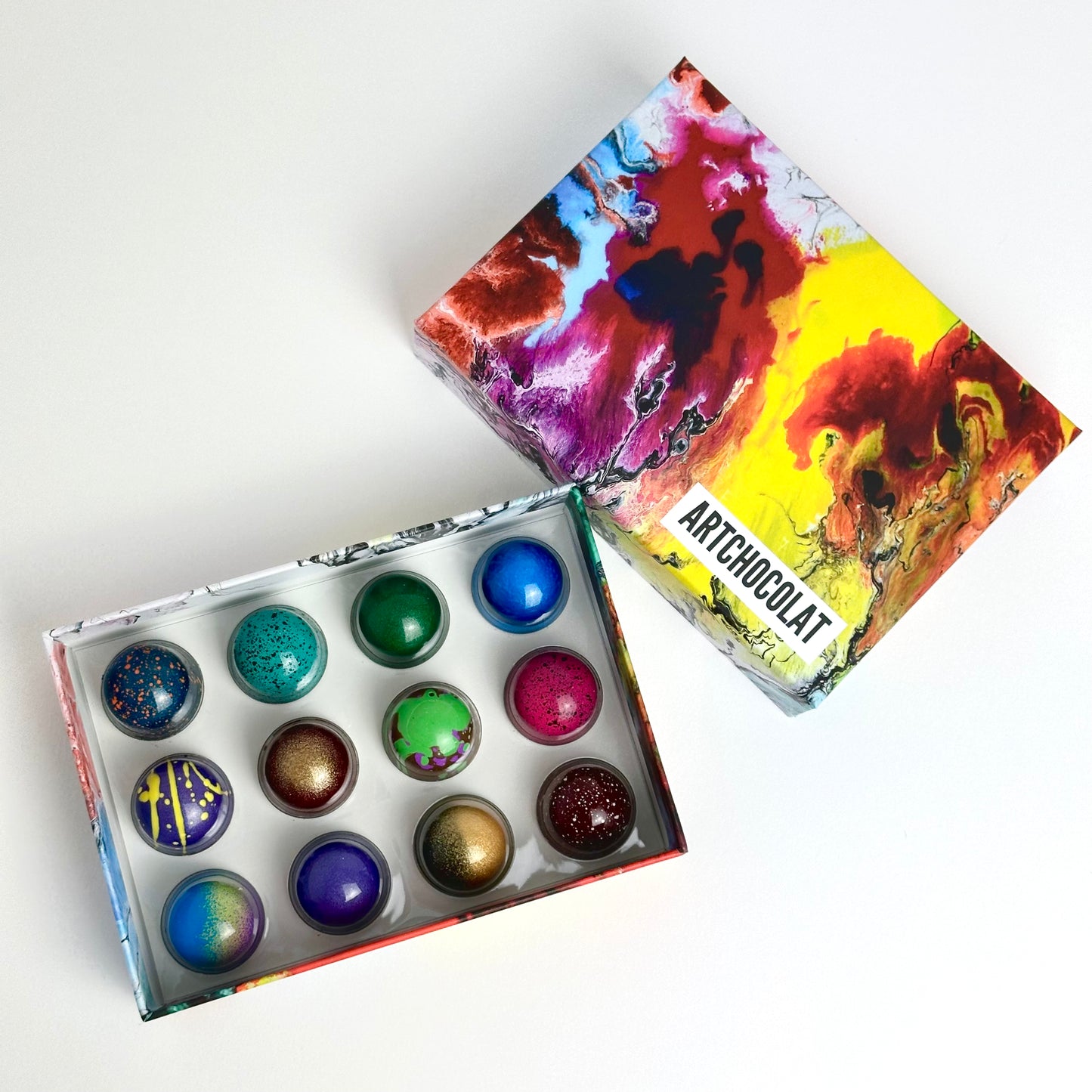 Chocolatiers Collection Box - 12 Chocolates