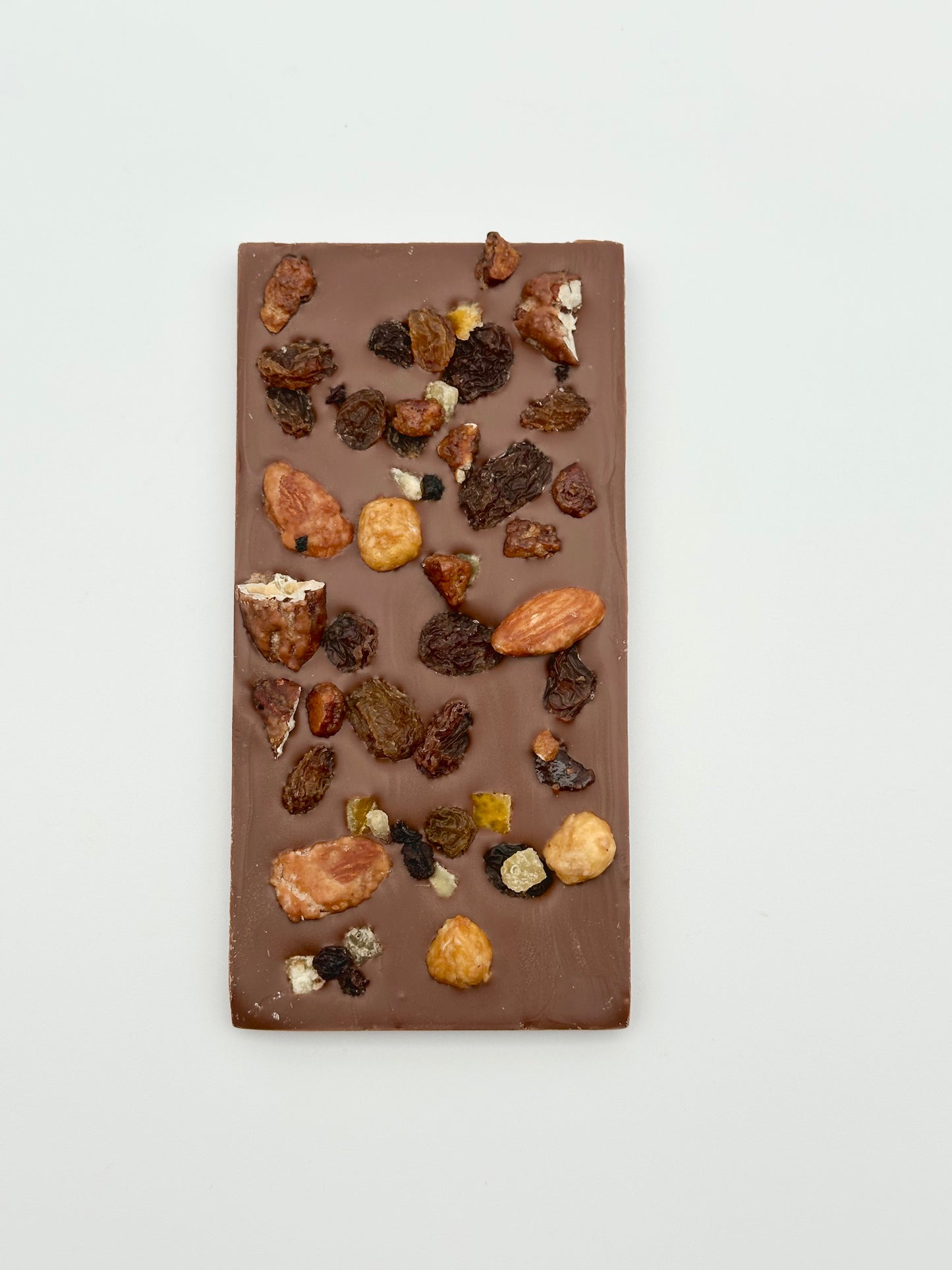 Milk Chocolate Fruit & Caramelised Nut Bar