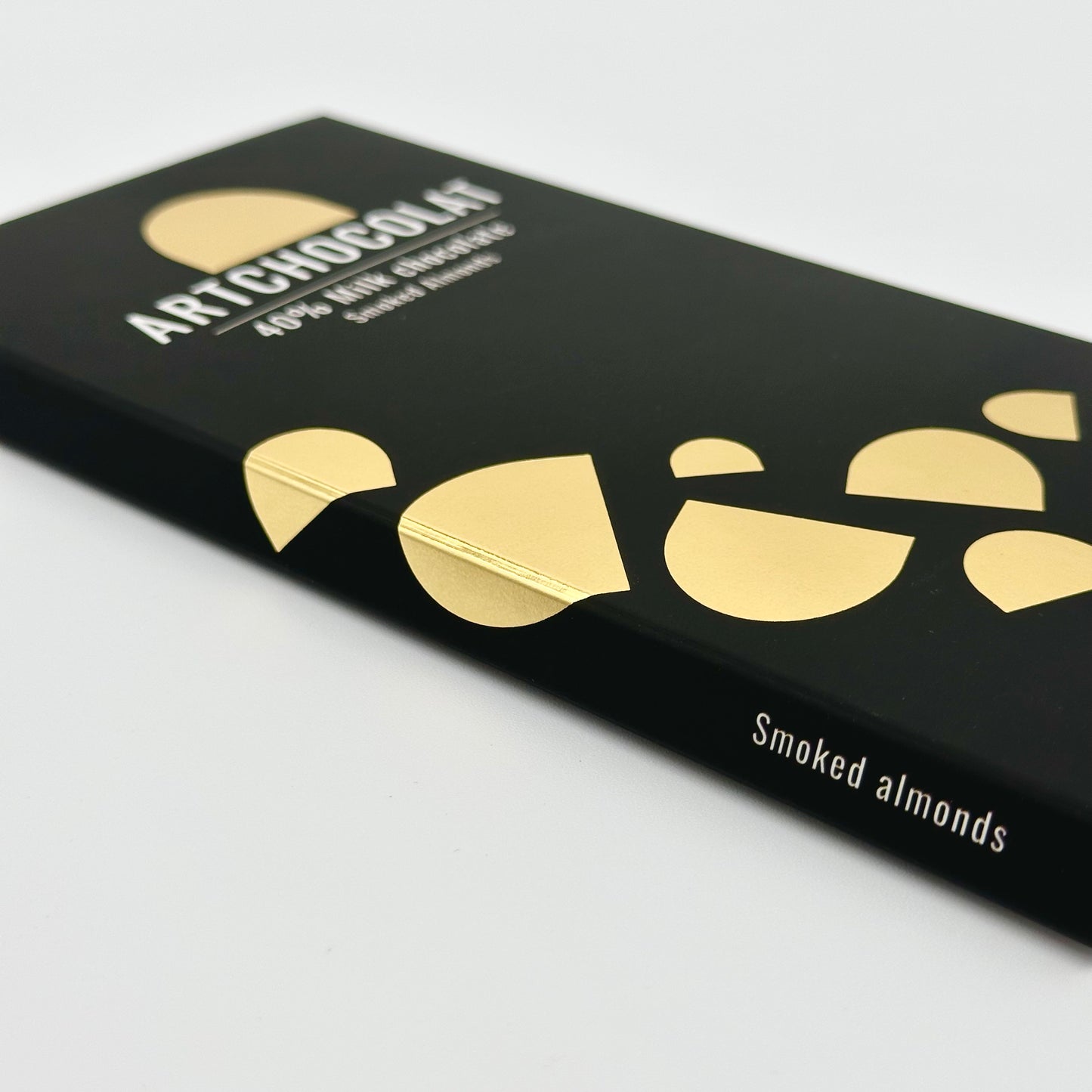 Milk Chocolate & Smoked Almond Bar