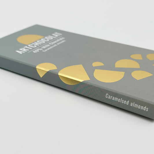 Milk Chocolate & Caramelised Almond Bar