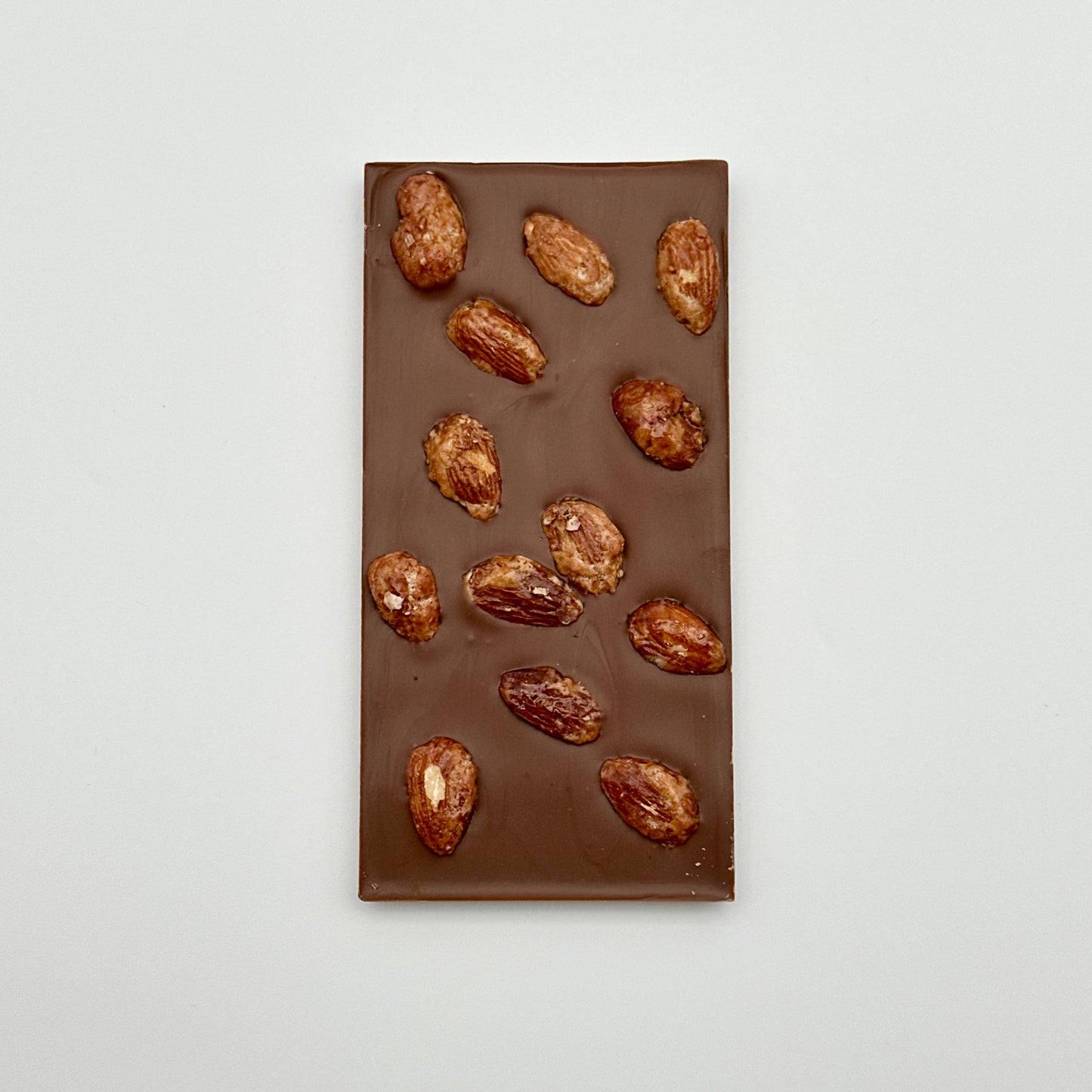Milk Chocolate & Caramelised Almond Bar