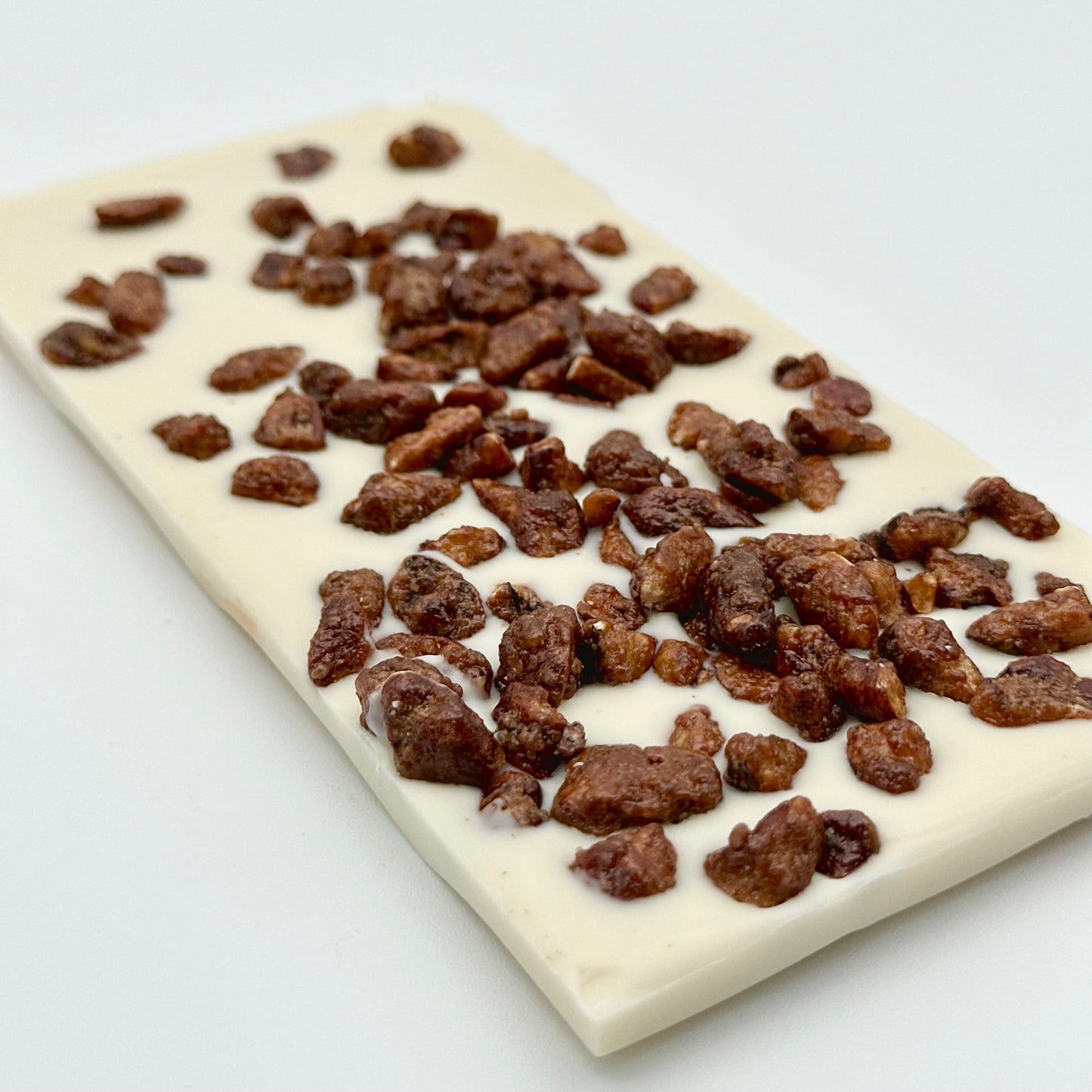 White Chocolate & Caramelised Pecan Bar